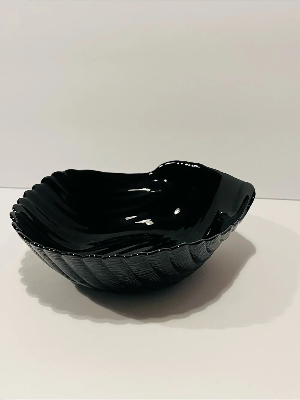 Vintage Arcoroc Coquillage Black Glass Sea Shell Set of 7 Serving Bowls